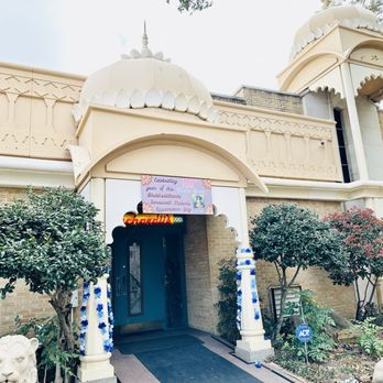Kalachandji's - Entrance - Vegetarian Near Me - Dallas, Texas