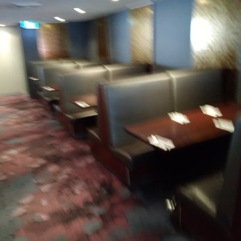 Malvern Vale Hotel - Bistro Booths - Bars Near Me - Malvern, VIC