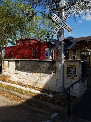 Benjamin Knox Gallery