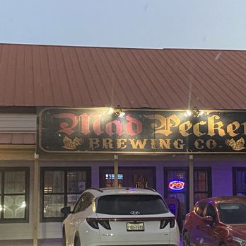Mad Pecker Brewing - New American Near Me - San Antonio, Texas