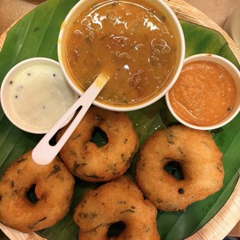 Idly Express - Mountain View - Methu Vadai (V) - 4 pcs - Indian Near Me - Mountain View, California Idly Express - Mountain View - Methu Vadai (V) - 4 pcs - Indian Near Me - Mountain View, California