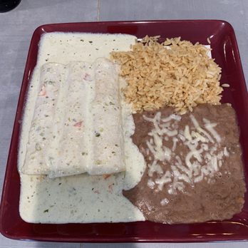 Mayita - Suiza Chicken Enchiladas - Mexican Near Me - St. Augustine, Florida