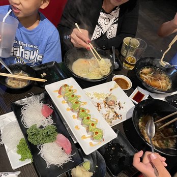 Hoshi Sushi - Tempura Udon, Nagasaki Champon, Spicy Tuna Roll - Sushi Bars Near Me - Fullerton, California Hoshi Sushi - Tempura Udon, Nagasaki Champon, Spicy Tuna Roll - Sushi Bars Near Me - Fullerton, California