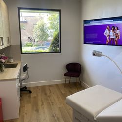 FemiHealth Medical Services & Urgent Care for Women - One of the four GYN and hormone treatment rooms!