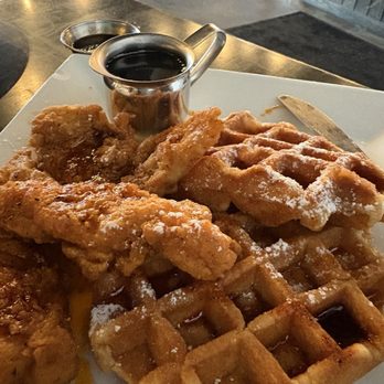 Del Sur - Nashville Hot Chicken and Waffles - Tacos Near Me - Pooler, Georgia