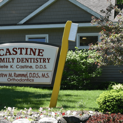 Castine Family Dentistry: Arielle Castine, DDS