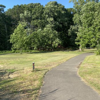 Edgewood Park - Parks Near Me - New Haven, Connecticut Edgewood Park - Parks Near Me - New Haven, Connecticut
