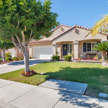 Jane Naskiewicz - TXR Homes - Represented Seller on this Beautiful single story home in Oceanside - Real Estate Agents Near Me - Carlsbad, California Jane Naskiewicz - TXR Homes - Represented Seller on this Beautiful single story home in Oceanside - Real Estate Agents Near Me - Carlsbad, California
