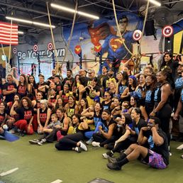 Crossfit Open teams at the gym. Crossfit Open teams at the gym.