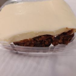 Gott's Store - Carrot cake.