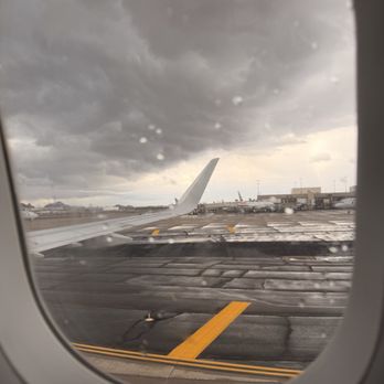 American Airlines - 1/8/2026 - Airlines Near Me - Phoenix, Arizona