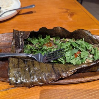 Rangoon Burmese Kitchen - Kachin Whole Fish - Burmese Near Me - Honolulu, Hawaii