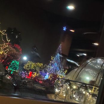 4 Sisters Wine Bar and Tapas - Window view overlooks Riverside Park - Wine Bars Near Me - La Crosse, Wisconsin 4 Sisters Wine Bar and Tapas - Window view overlooks Riverside Park - Wine Bars Near Me - La Crosse, Wisconsin