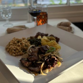 Das Ethiopian - Fish, Das Chicken and Beef Combo, Ethiopian Short Ribs - Ethiopian Near Me - Washington, DC, District of Columbia