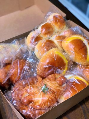 Paris Baguette by null