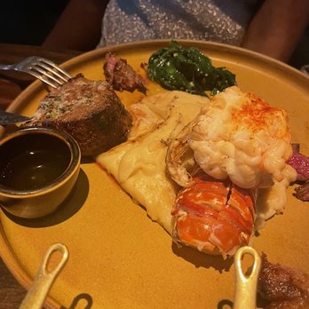 Meat On Ocean - surf & turf - Steakhouses Near Me - Santa Monica, California Meat On Ocean - surf & turf - Steakhouses Near Me - Santa Monica, California