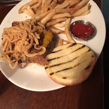 Houlihan's - KC City Prime Burger - Bars Near Me - Manhattan, Kansas Houlihan's - KC City Prime Burger - Bars Near Me - Manhattan, Kansas