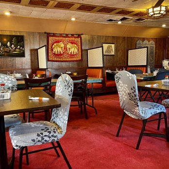 Thai Bistro - Interior - Thai Near Me - Lawton, Oklahoma