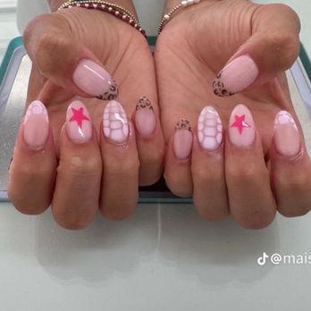 Nails Bar & Spa - Nail Salons Near Me - Chantilly, Virginia