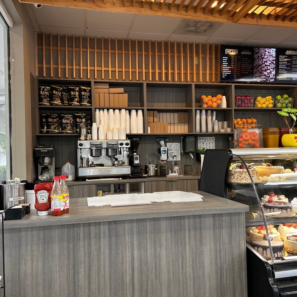 Don Pan - Coffee area - Bakeries Near Me - Sunrise, Florida