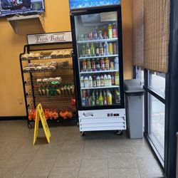 Pete's Caribbean Bakery & Restaurant