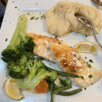 PortuCale Restaurant & Bar - Chilean sea bass in champagne sauce - Portuguese Near Me - Newark, New Jersey PortuCale Restaurant & Bar - Chilean sea bass in champagne sauce - Portuguese Near Me - Newark, New Jersey