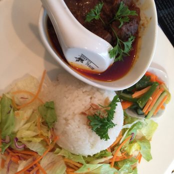 Cinta Ria Malaysian Restaurant - Beef rendeng with coconut milk rice - Asian Fusion Near Me - Moncton, New Brunswick Cinta Ria Malaysian Restaurant - Beef rendeng with coconut milk rice - Asian Fusion Near Me - Moncton, New Brunswick