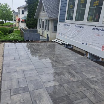 Elite Springs - paver patio installation - Landscaping Near Me - Mchenry, Illinois