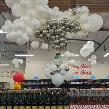 Grocery Outlet - Grocery Near Me - Encinitas, California