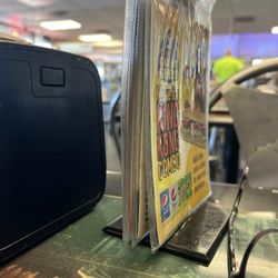 Larry's Giant Subs