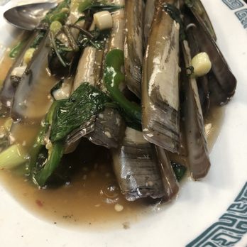 Vinh Hoa - Razor clam with basil sauce - Chinese Near Me - Houston, Texas Vinh Hoa - Razor clam with basil sauce - Chinese Near Me - Houston, Texas