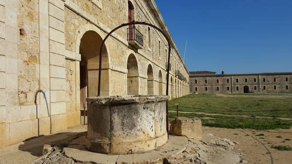 Castell de Sant Ferran by null