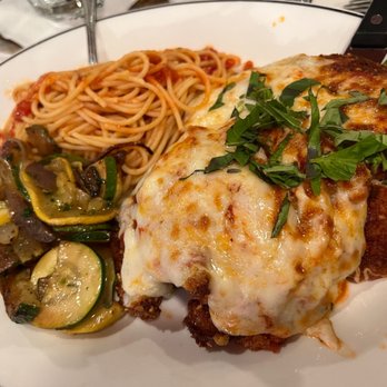 Maria's Italian Kitchen - Pasadena - Chicken Parmigiana - Italian Near Me - Pasadena, California Maria's Italian Kitchen - Pasadena - Chicken Parmigiana - Italian Near Me - Pasadena, California