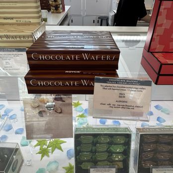 Royce' Chocolate - Santa Clara - Chocolatiers & Shops Near Me - Santa Clara, California Royce' Chocolate - Santa Clara - Chocolatiers & Shops Near Me - Santa Clara, California