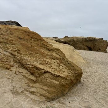 Pescadero State Beach - Interesting rocks. - Beaches Near Me - Pescadero, California Pescadero State Beach - Interesting rocks. - Beaches Near Me - Pescadero, California
