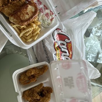 Raising Cane's Chicken Fingers - Lunch for two - New American Near Me - Boynton Beach, Florida Raising Cane's Chicken Fingers - Lunch for two - New American Near Me - Boynton Beach, Florida