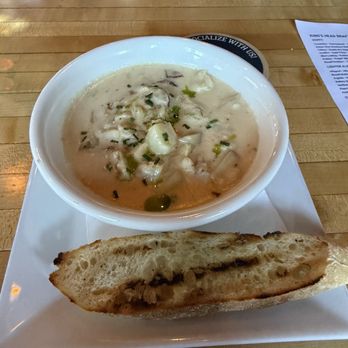 The King's Head - Clam chowder - American Near Me - Portland, Maine The King's Head - Clam chowder - American Near Me - Portland, Maine