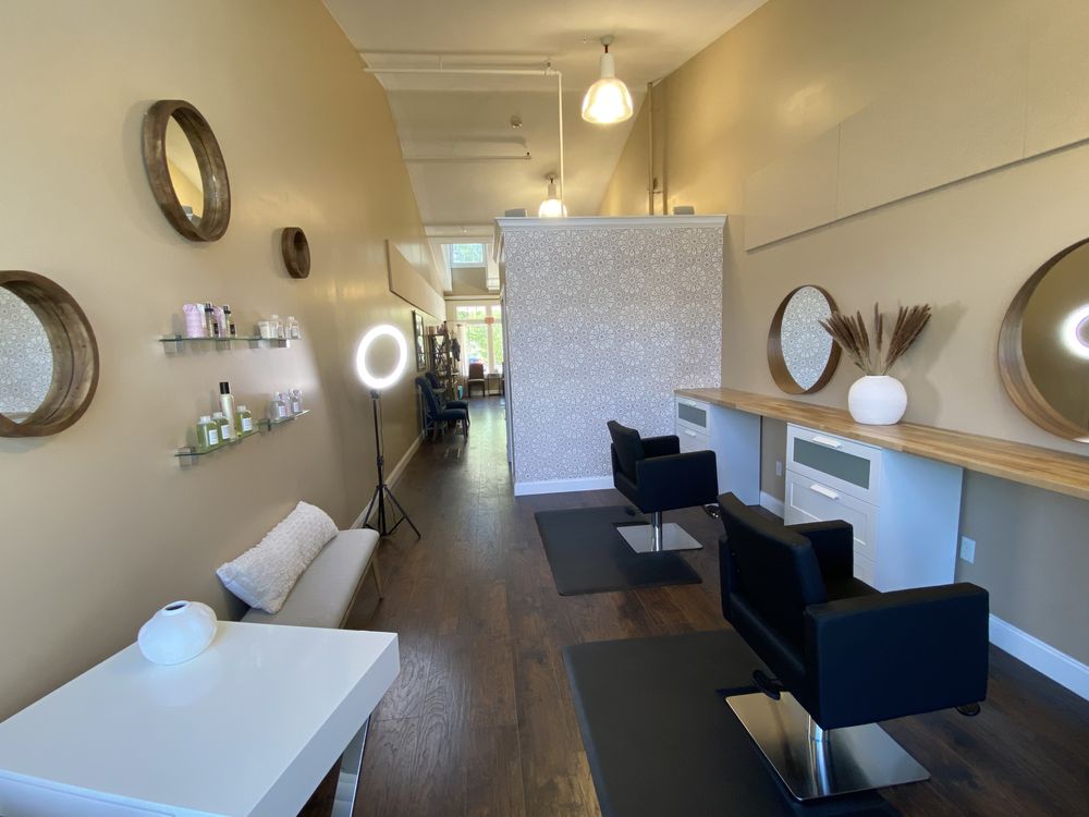 Glow Spa & Salon  Image