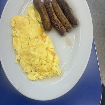 Bob & Edith's Diner - Scrambled eggs and Turkey Sausage - American Near Me - Arlington, Virginia Bob & Edith's Diner - Scrambled eggs and Turkey Sausage - American Near Me - Arlington, Virginia