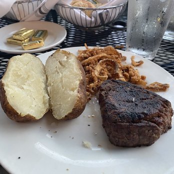 Blinkers Tavern - Filet Mignon* - Steakhouses Near Me - Covington, Kentucky
