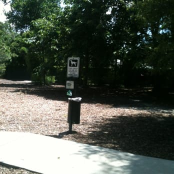 Pawmosa Dog Park - Dog Parks Near Me - Casselberry, Florida