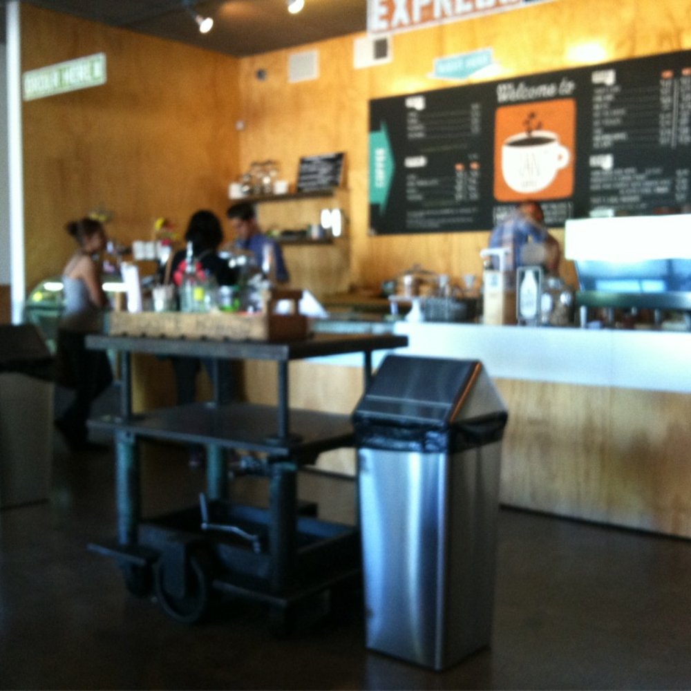 Giant Coffee - Counter - Coffee & Tea Near Me - Phoenix, Arizona Giant Coffee - Counter - Coffee & Tea Near Me - Phoenix, Arizona
