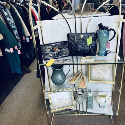 Reynoldsburg Thrift Shop