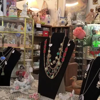 Memory Lane - Jewelry - Antiques Near Me - Fremont, California