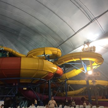 Fallsview Indoor Waterpark - Amusement Parks Near Me - Niagara Falls, Ontario
