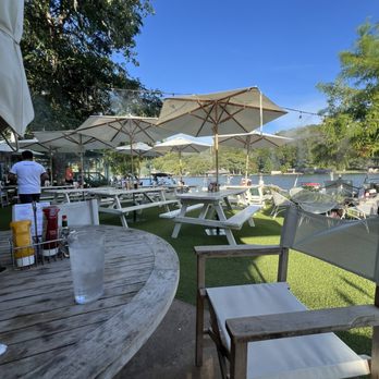 SKI SHORES CAFE - Updated January 2025 - 426 Photos & 473 Reviews