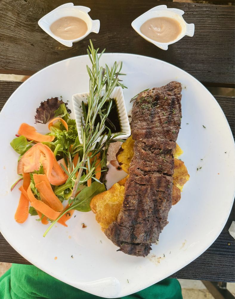 Bari Beach Cocina Fusión