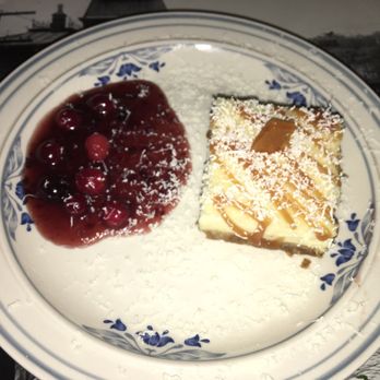Carmella's Plates & Pints - Cocktail Bars Near Me - Pittsburgh, Pennsylvania