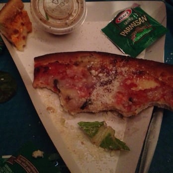 Alien Pizza Planet - Dry pizza we had to eat and my ten yr old nephew didn't even eat his. - Pizza Near Me - Anaheim, California