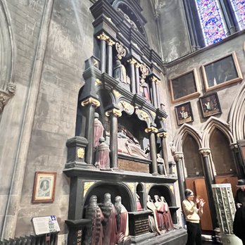 Saint Patrick's Cathedral - Churches Near Me - Dublin, D